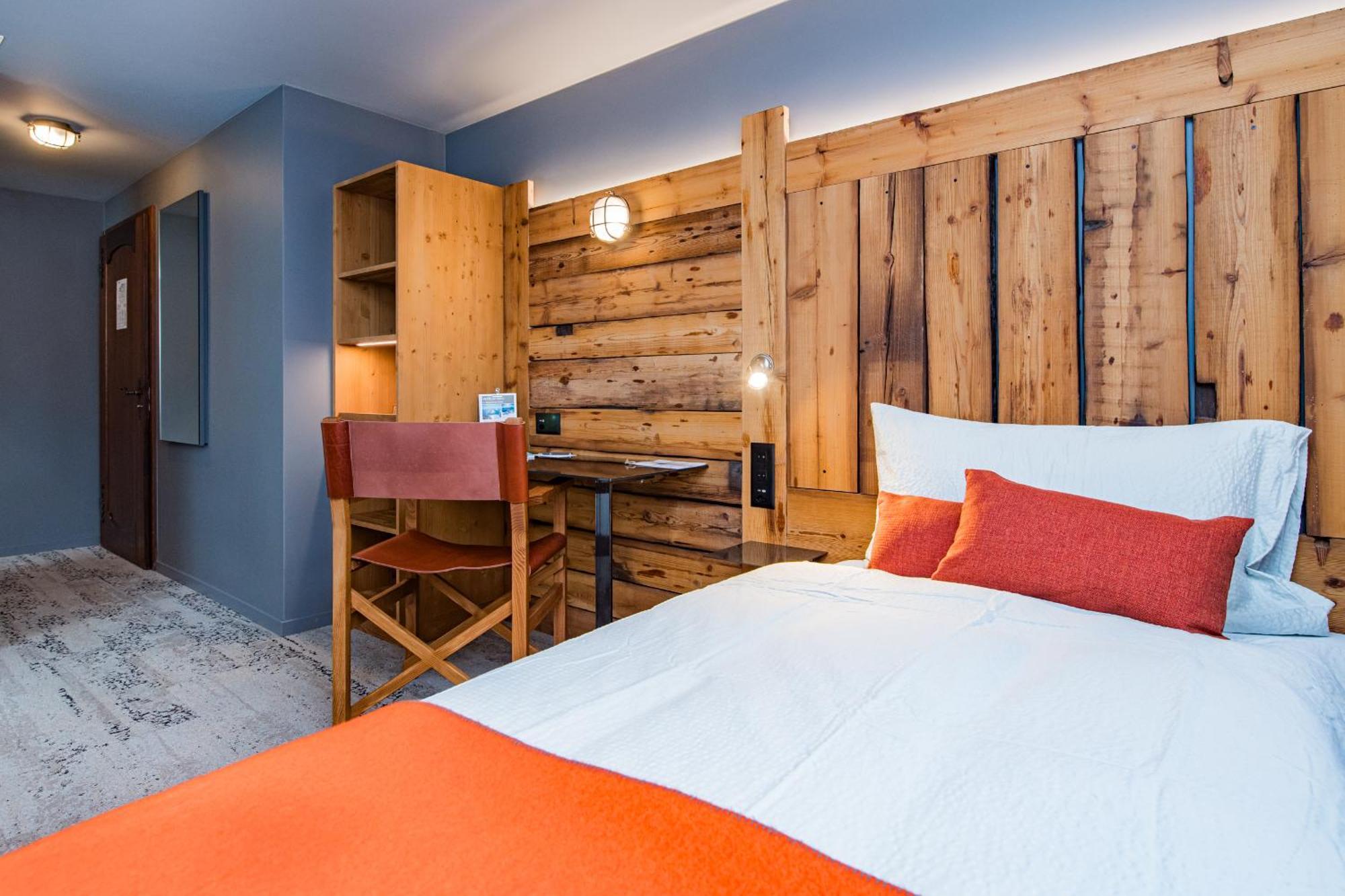 BaseCamp Hotel Zermatt Bagian luar foto